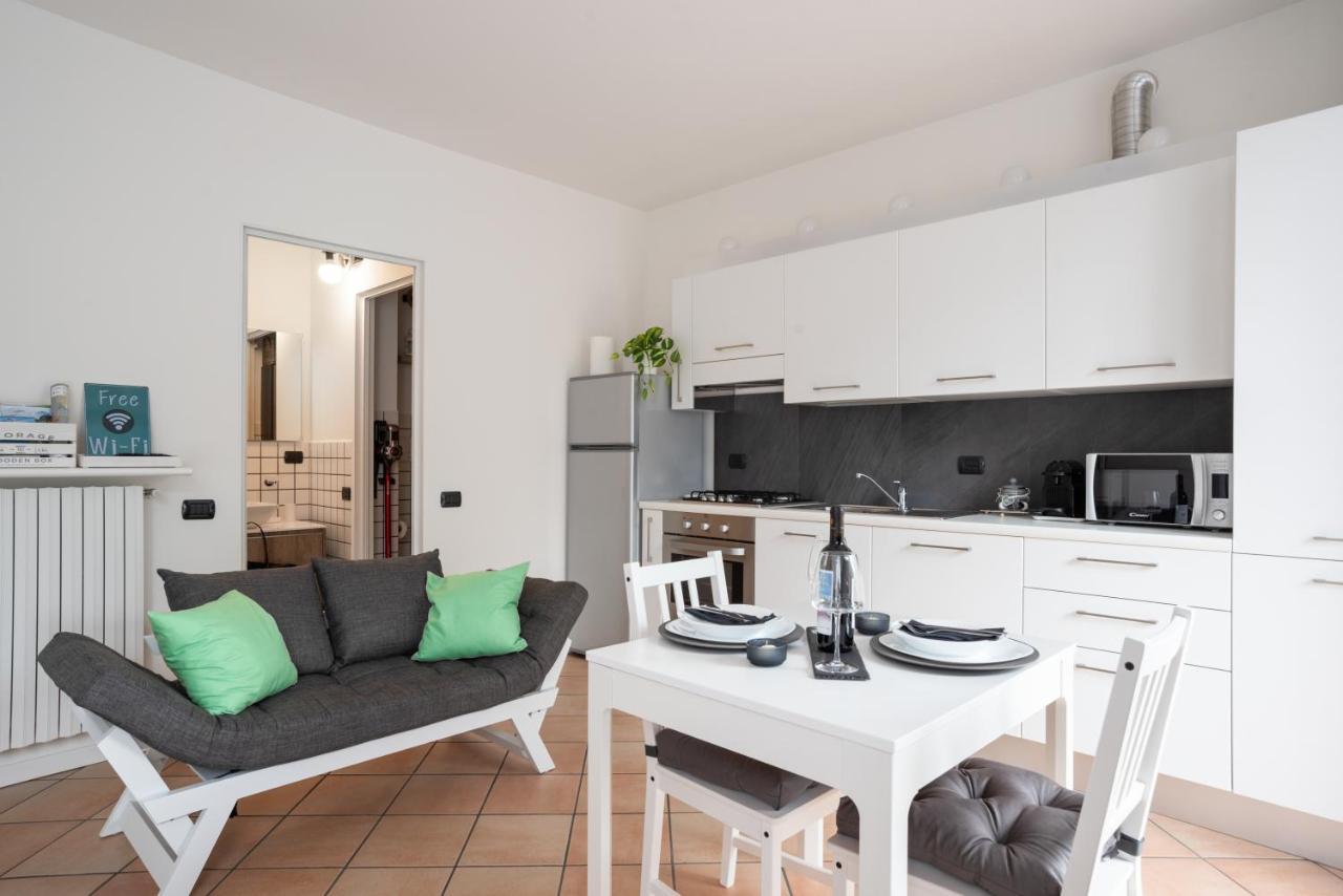 Lake Como Studio With Balcony And Private Parking Ossuccio Exterior photo
